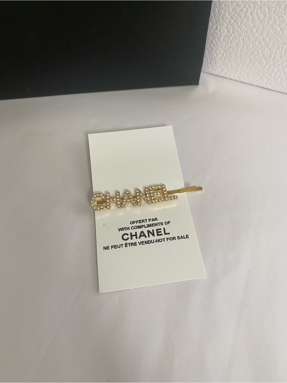 CHANEL Beaute’ Gold Crystal Logo Hair Clip